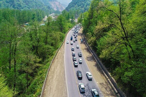 افزایش ۱۲۶ درصدی ورود خودرو به گیلان در تعطیلات عید فطر