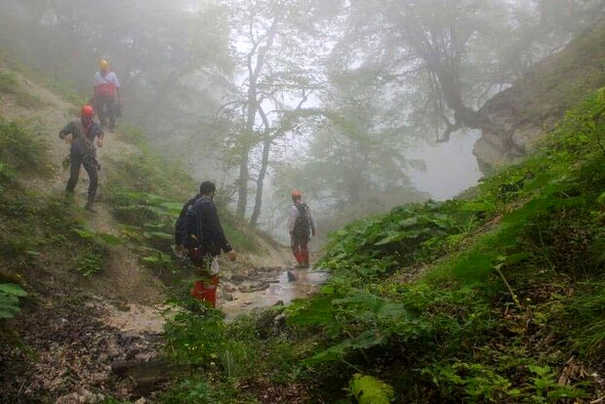 عملیات نجات گردشگران گمشده در ارتفاعات گرگان